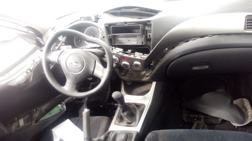  Subaru IMPREZA 20010    EN DESARME